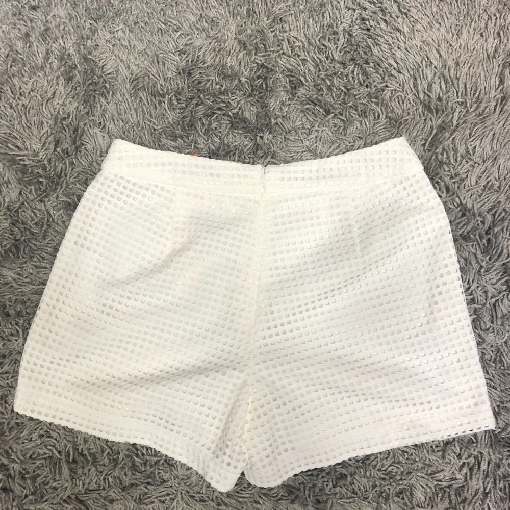 Jude Connally White Lace Lily Short NWT Sz XS